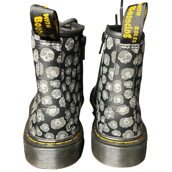 Dr. Martens- Black and Silver w/Glitter- Kids size 2- EUC Like New - Picture 5 of 7